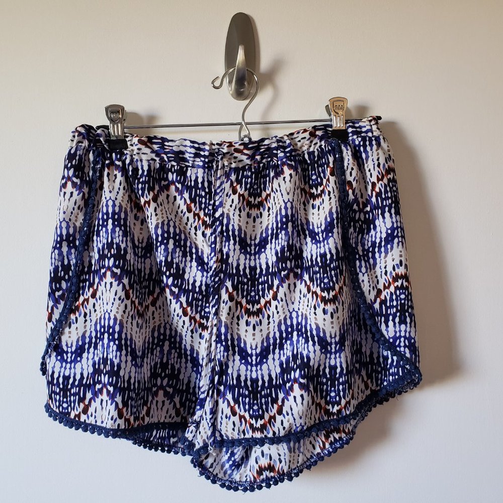 Lightly Used Print Shorts